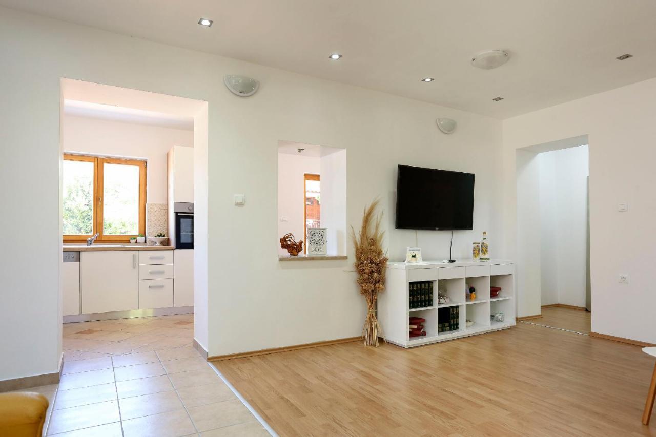 Villa House Marijan Šestanovac Esterno foto